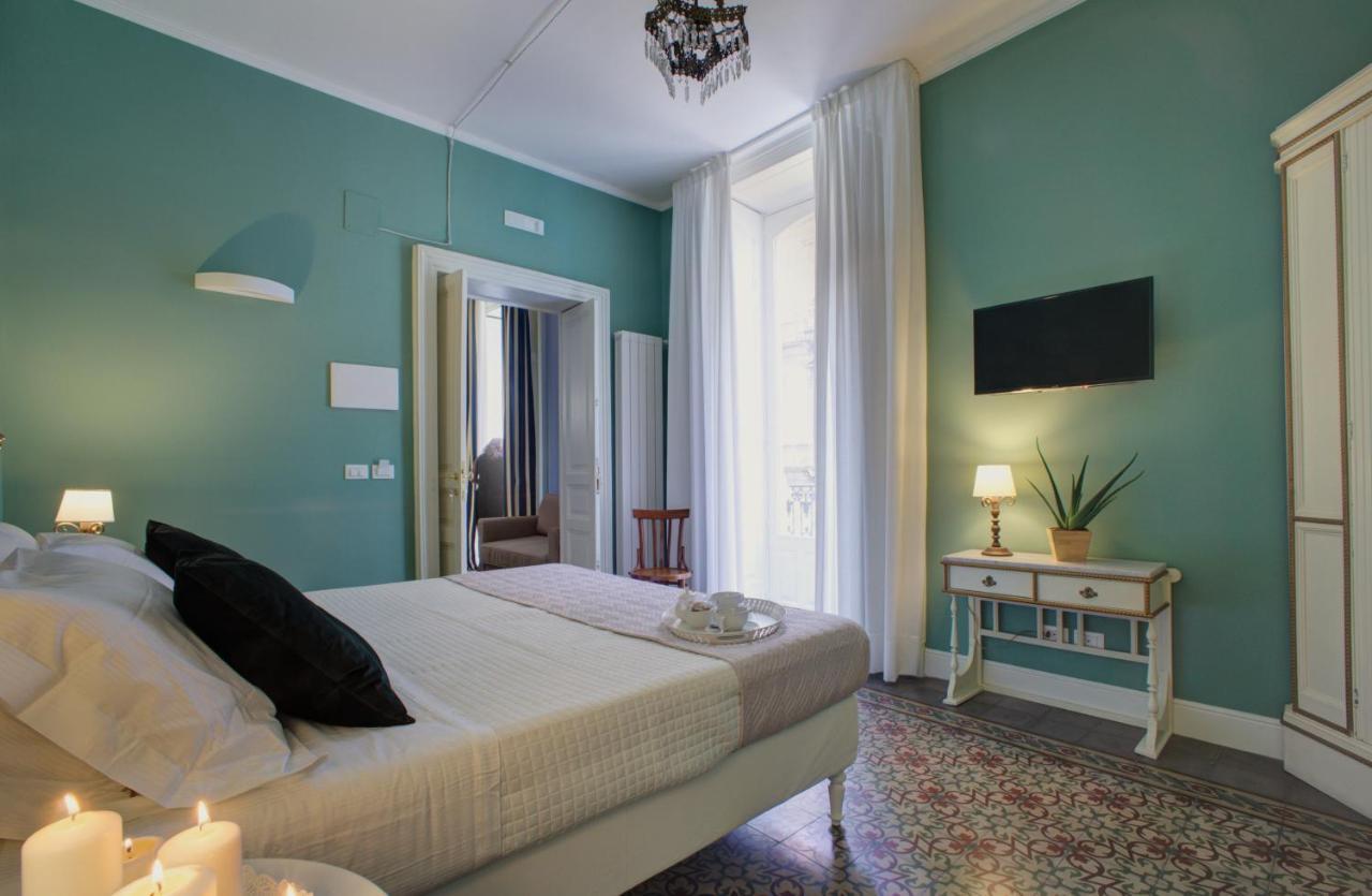 קטאניה Palazzo Pastura B&B And Apartments מראה חיצוני תמונה