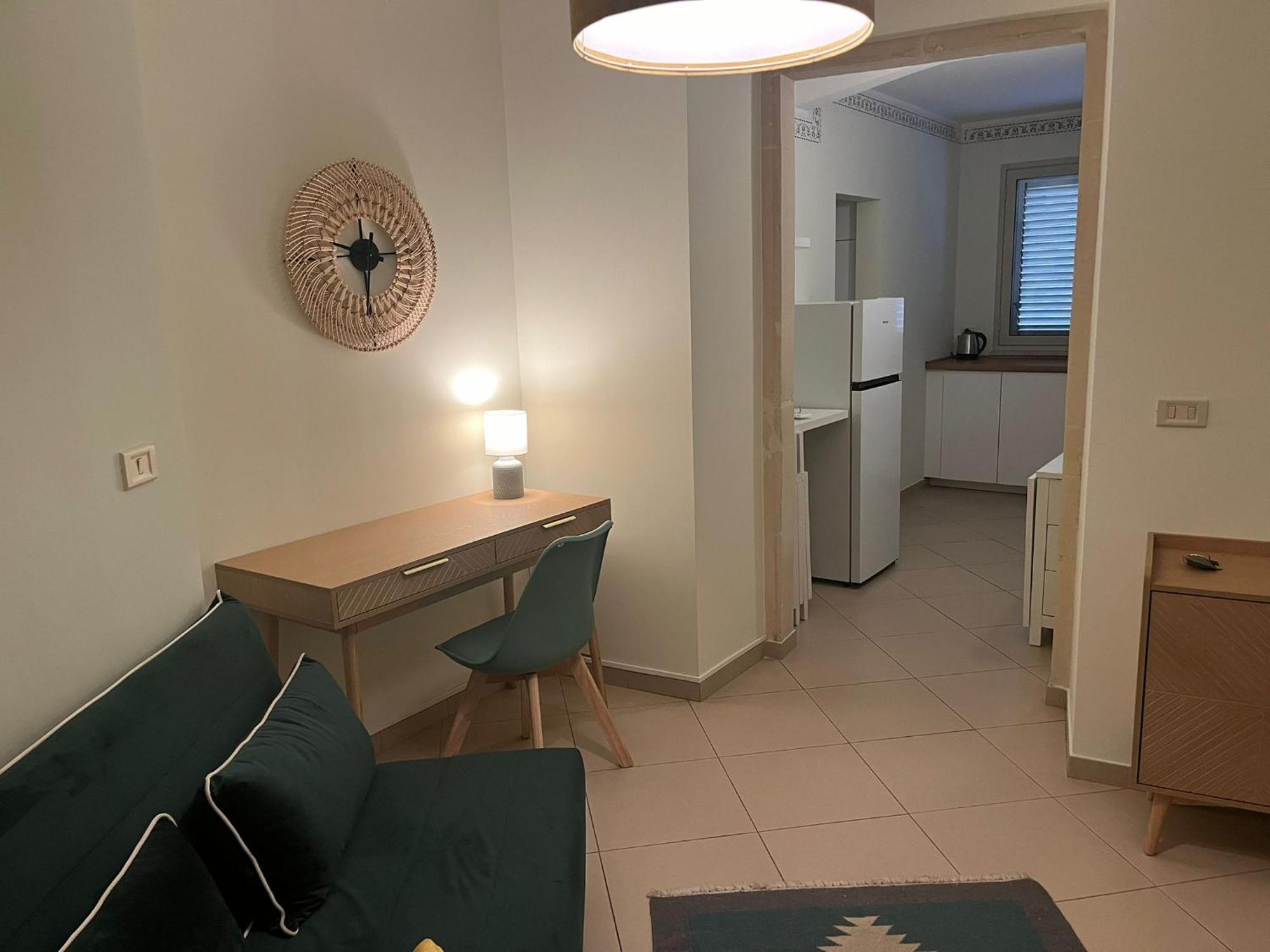 קטאניה Palazzo Pastura B&B And Apartments מראה חיצוני תמונה
